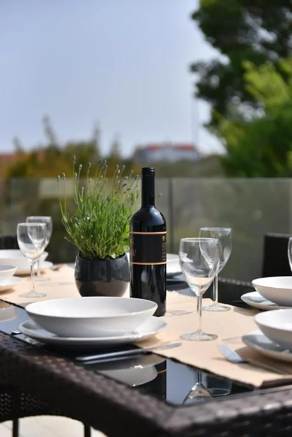 Luxury Villa Harbor Bibinje 0*,